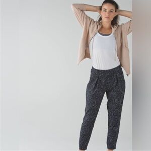 Lululemon &go City Jogger